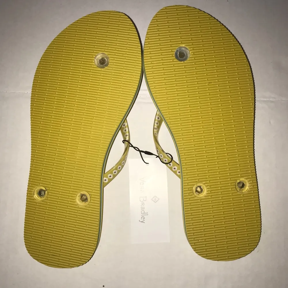 Vera Bradley Flip-Flops Hacienda Diamonds New 5/6 NWT - Image 6