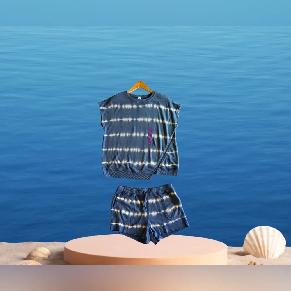 Seven 7 French Terry crew neck federal blue white tie dye t-shirt plus Size S/ M - Image 3