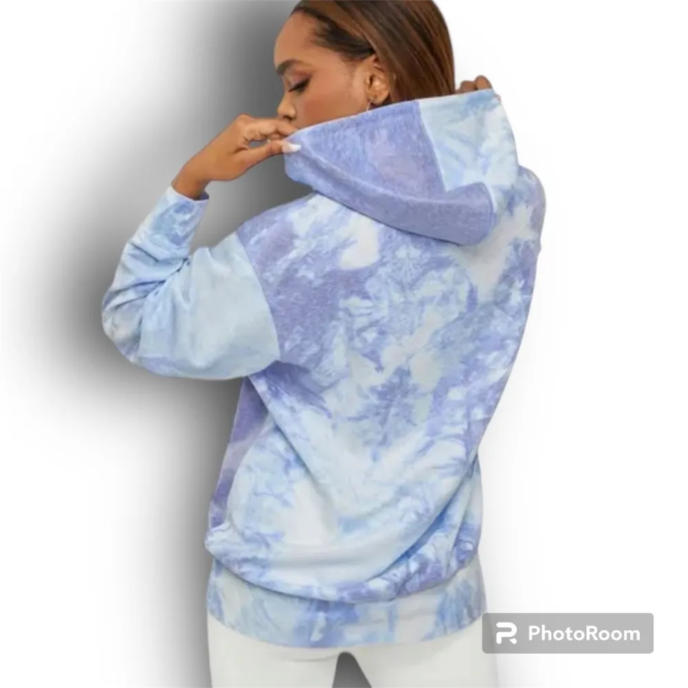 Women’s Icon Clash Training Hoodie - Image 2