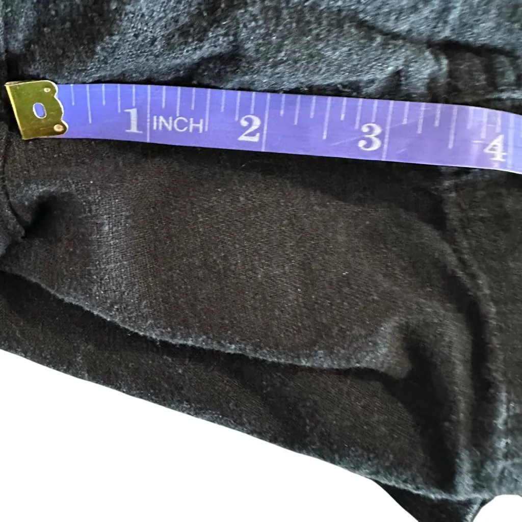 Old Navy Women's Black Linen Blend Shorts - Image 3