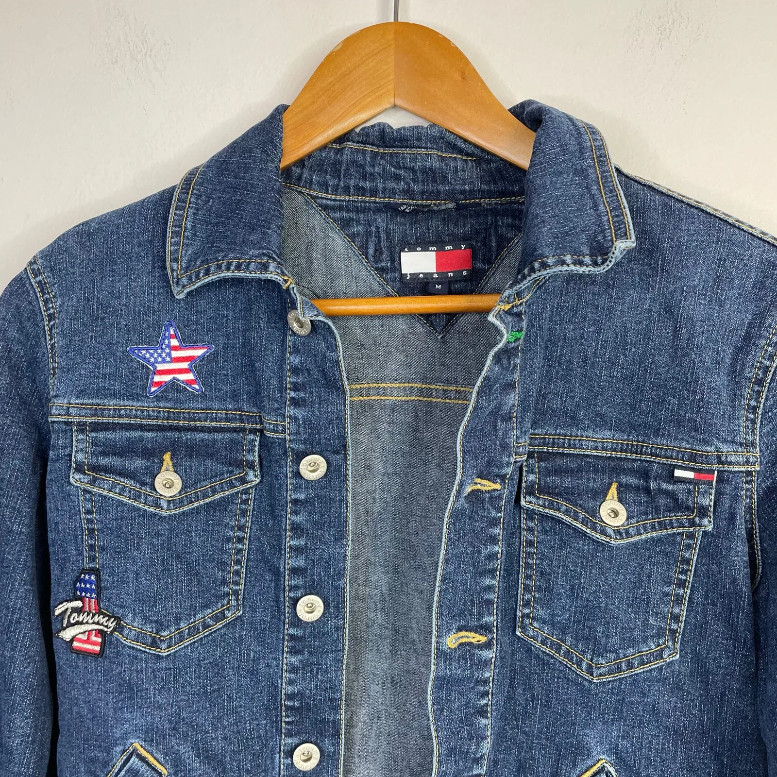 Vintage Y2K Tommy Hilfiger Stretch Denim Cropped Jean Jacket Patches womens M - Image 2