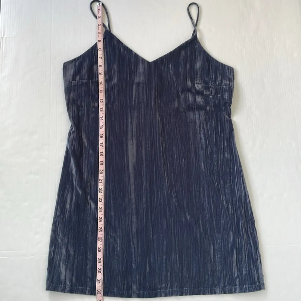 Elodie V-Neck Velvet Cami Dress in Blue Slate Blueish Gray Large - Image 15