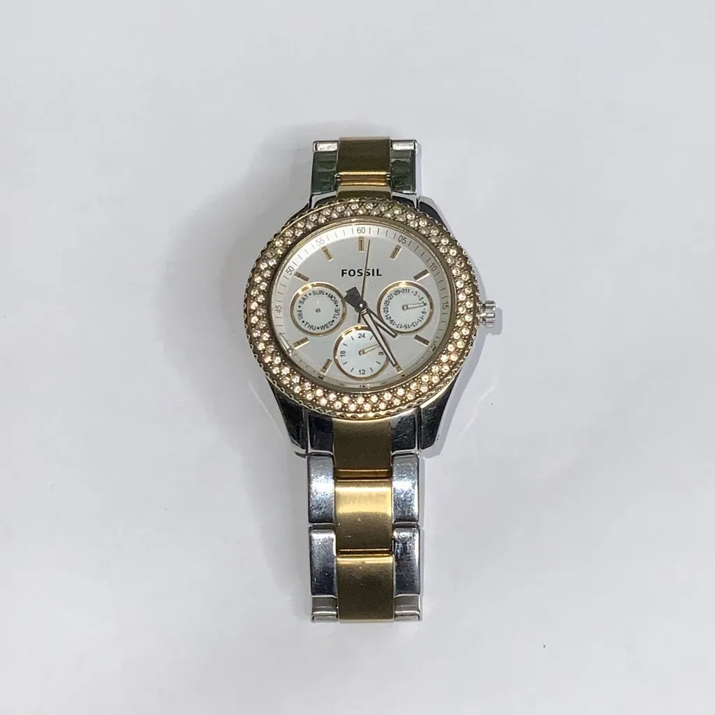 Fossil Riley ES2944 Women's Stainless Steel Analog Dial Quartz Watch - Image 2