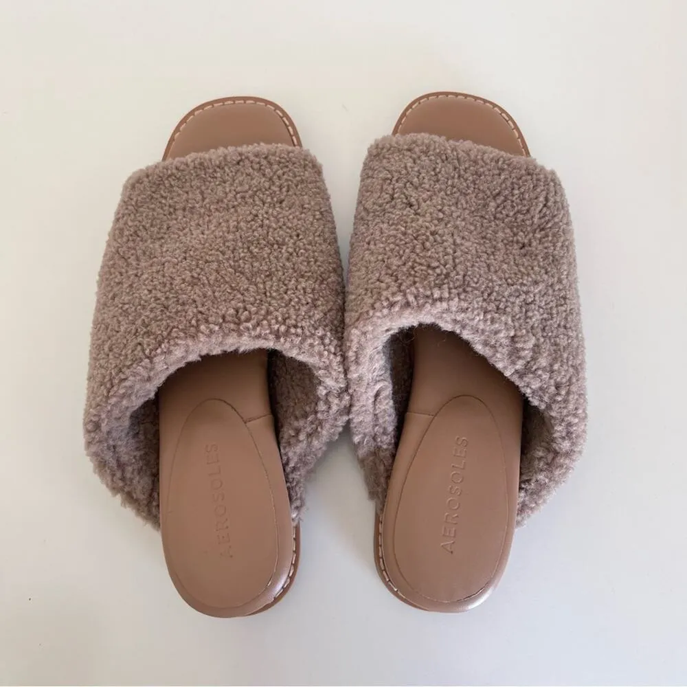 Aerosole Yorketown Faux Shearling Sandal - Image 4