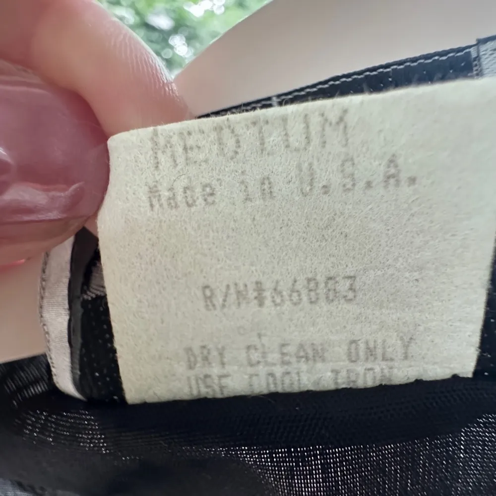 Vintage 80s/90s Vest with Cats and one cat has an eyepatch! Size Medium Facet Green - Image 8