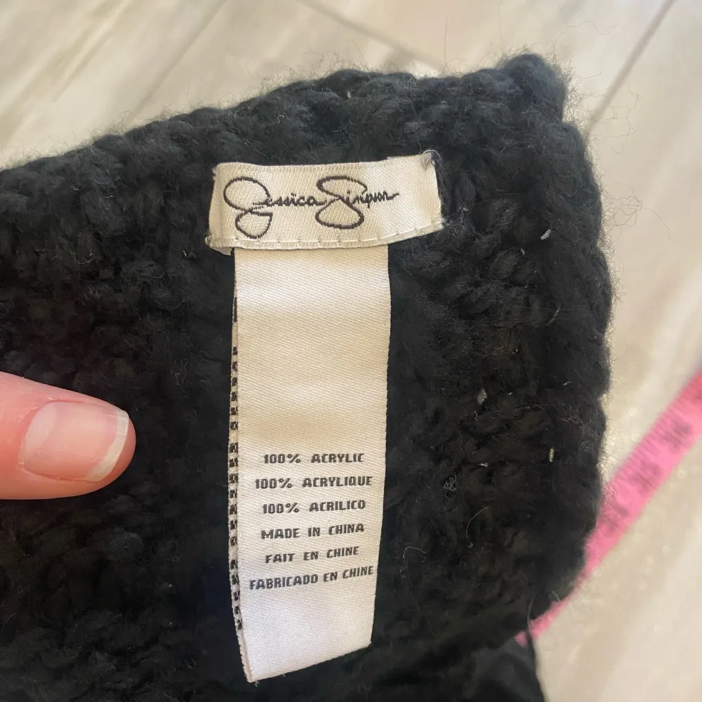 Jessica Simpson Acrylic Solid Black Knitted Long Scarf with Fringe - Image 5