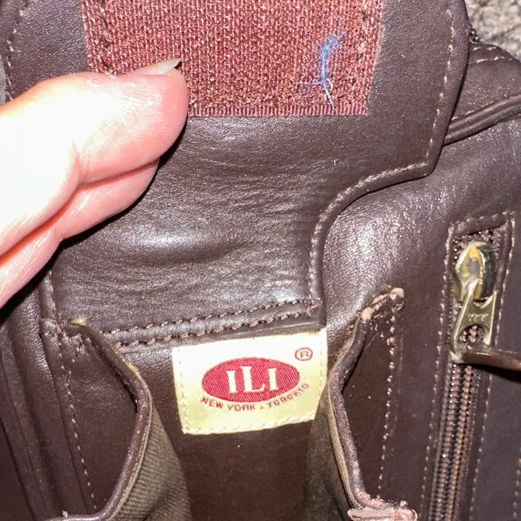 Elegant Dark Brown Leather Clutch - Image 5