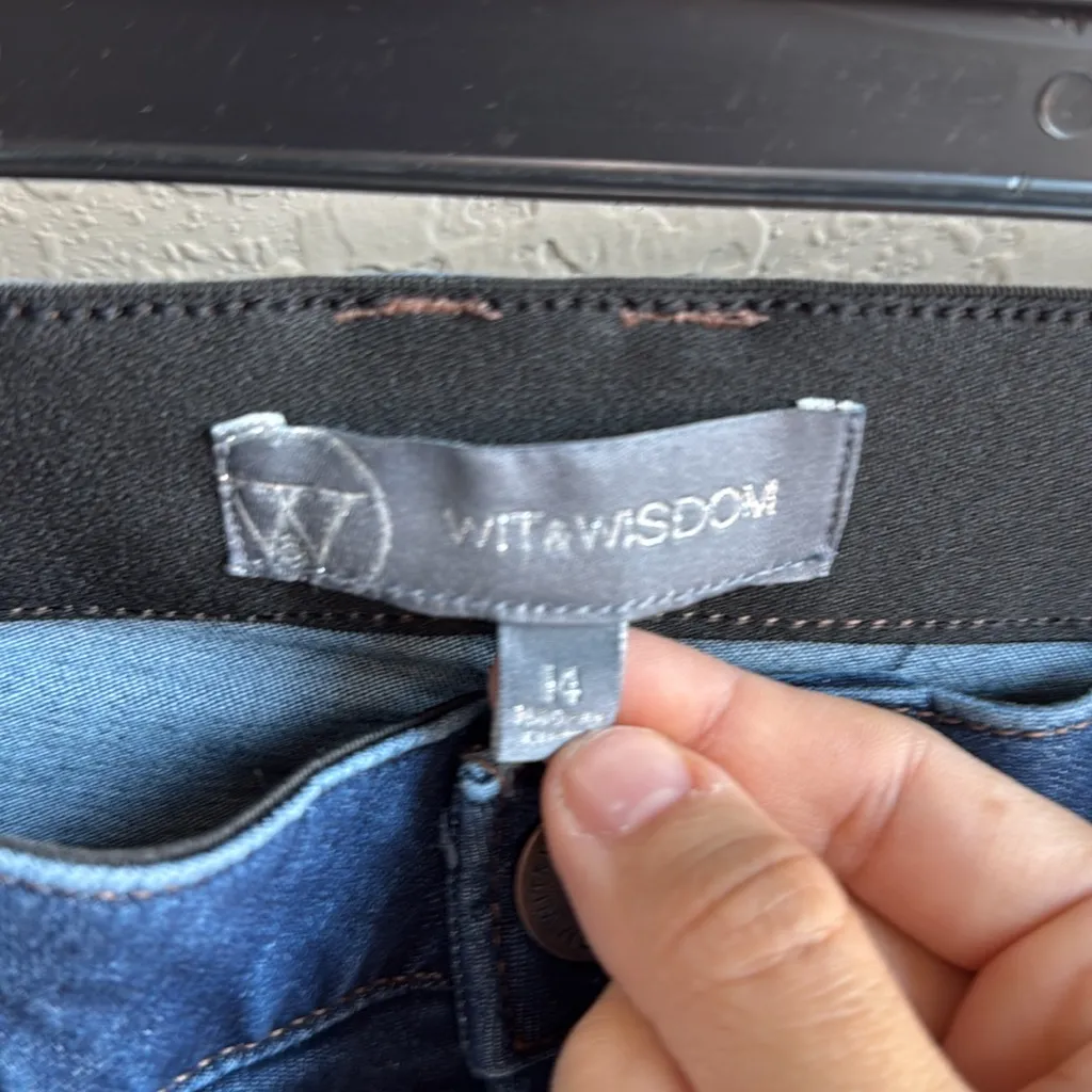 Wit and Wisdom Ab'Solution High Waist Itty Bitty Bootcut Jeans Size 14 - Image 6