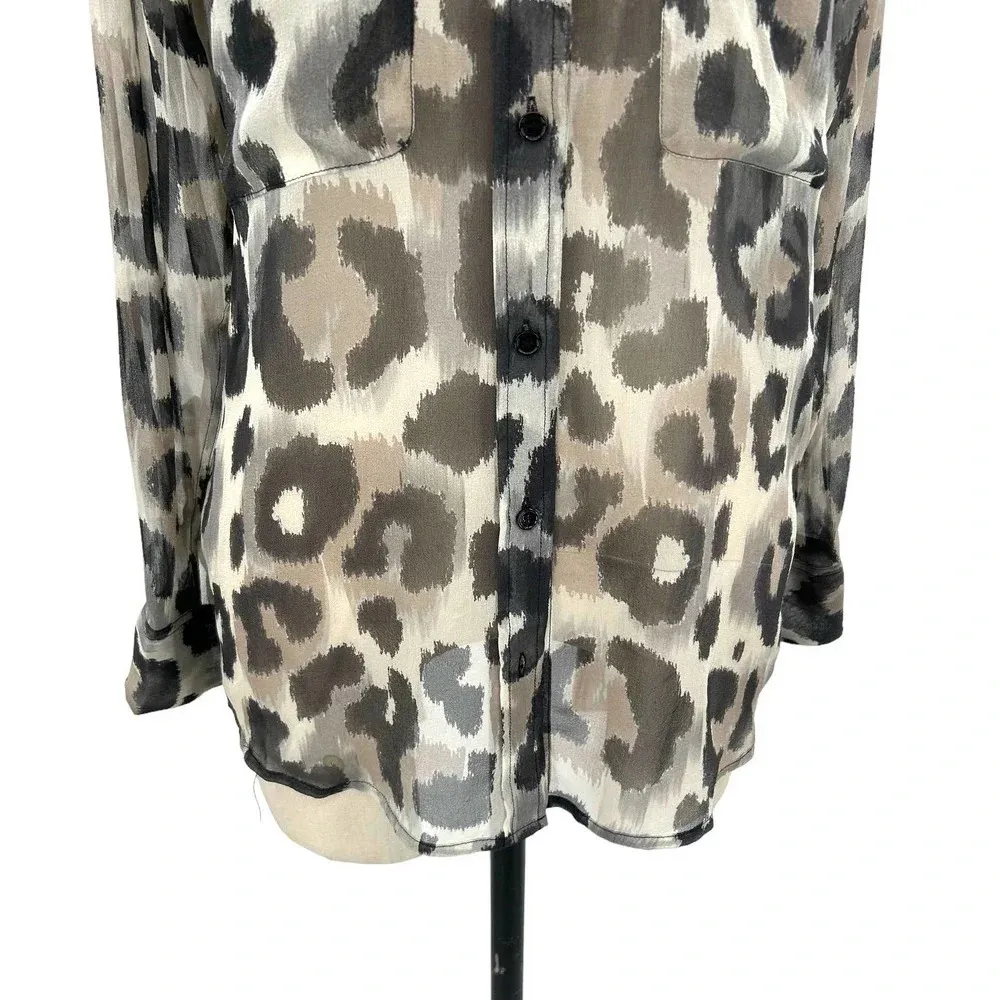 Equipment ‎ Leopard Cheetah Silk Georgette Button Down Top Blouse Size XS - Image 3