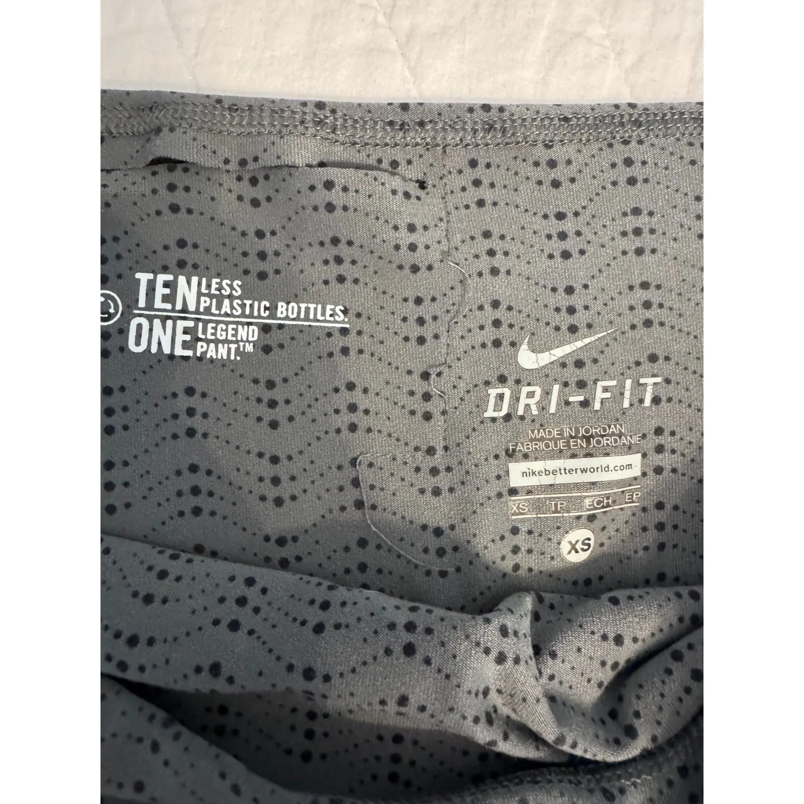 Nike leggings size‎ extra small women's like new condition - Image 3