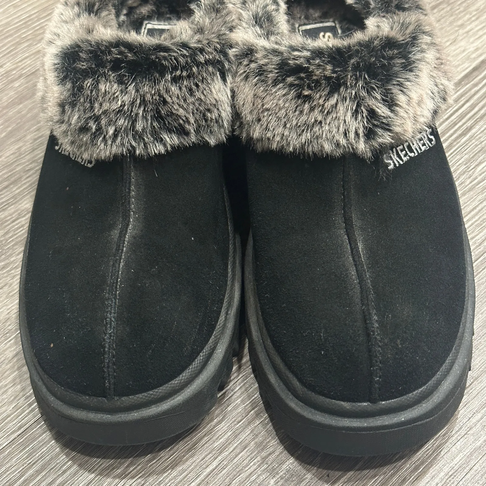 VTG Y2K Skechers Shindigs Fortress Chunky Clog Black Suede Faux Fur Lug Sole 9 - Image 2