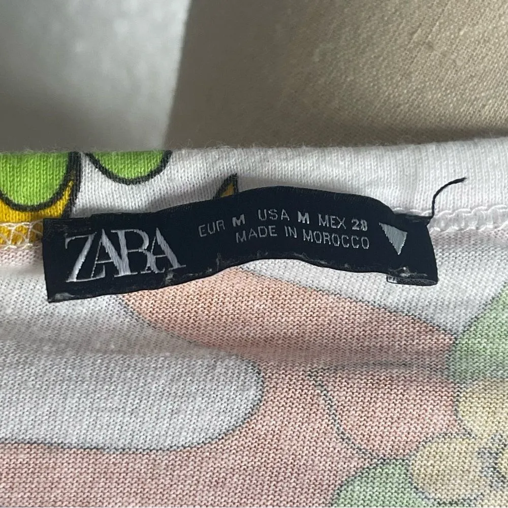 Zara Medium Basic Crop Top Boxy Tee Flower Power Hippie Vibes Geometric Bright - Image 3