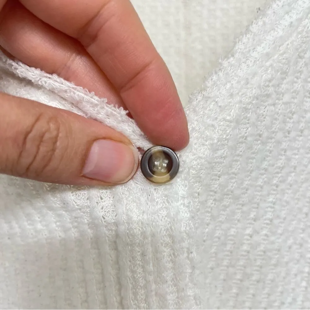 Out From Under White Waffle Knit Cardigan Sweater Womens M Raw Edge Boho Fall - Image 3