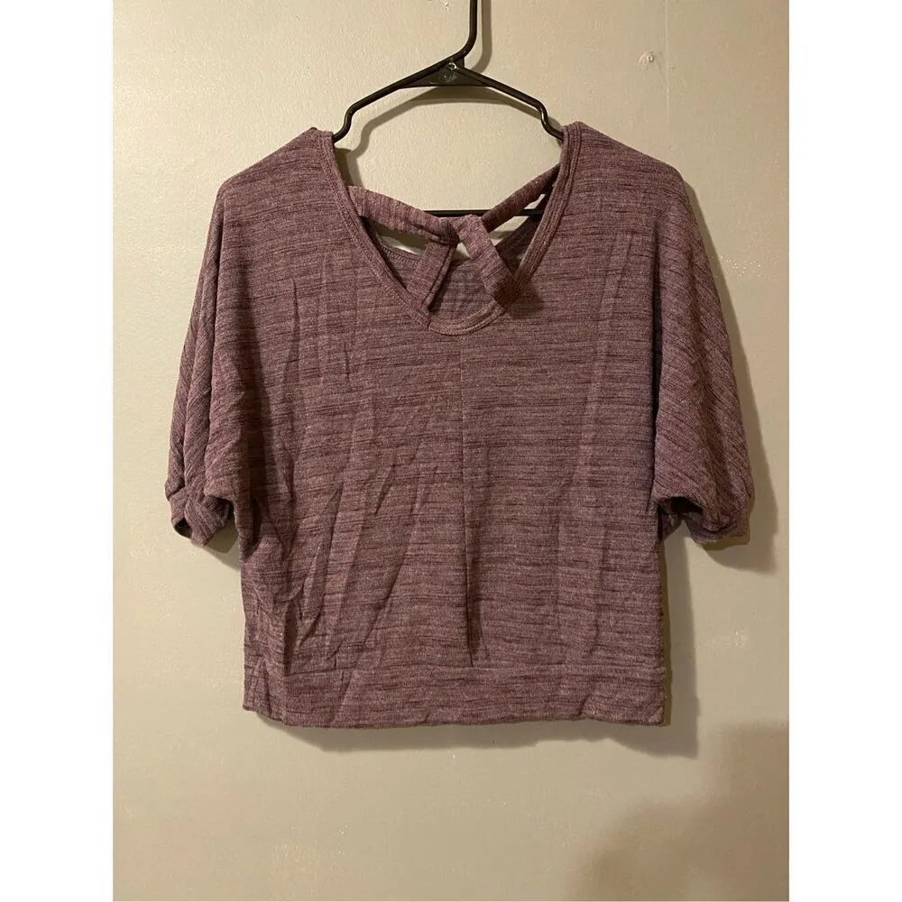 Forever 21 Purple Criss Cross Back Short Sleeve Top Size Small - Image 2