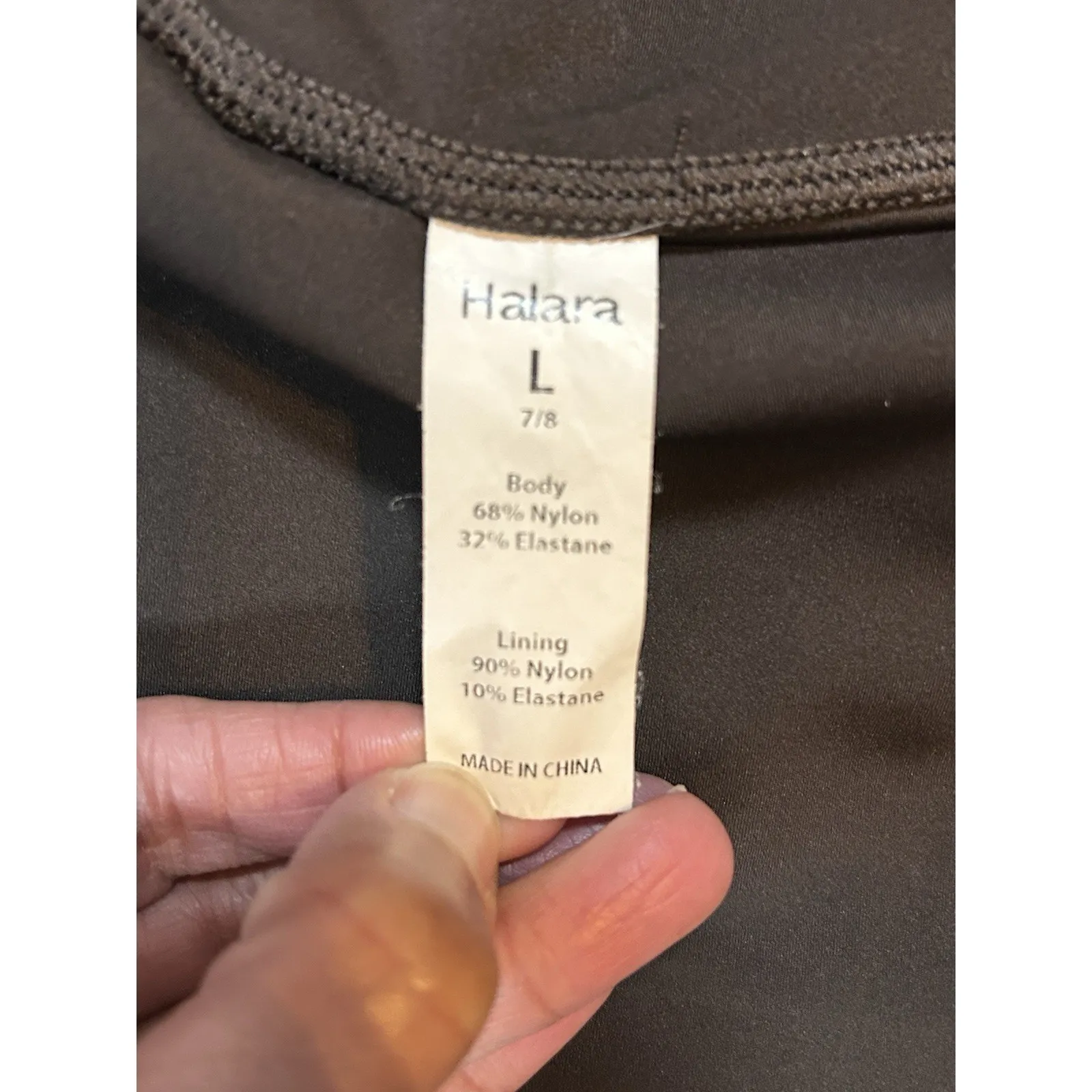 Halara  Brown Cropped Workout Leggings Size Large with Side Pockets - Image 3