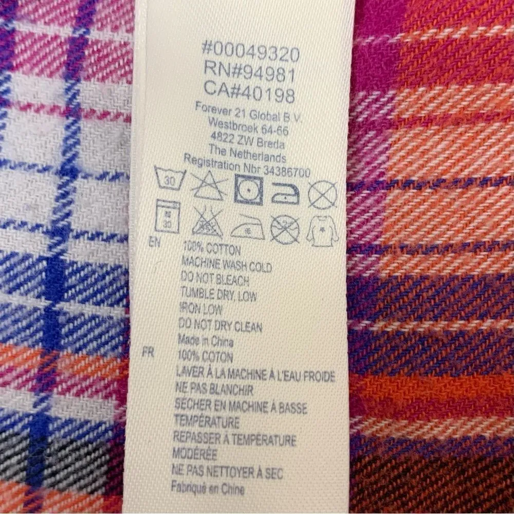 I Love H81 Los Angeles Women’s Flannel Long Sleeves Button Down Shirt - Image 8