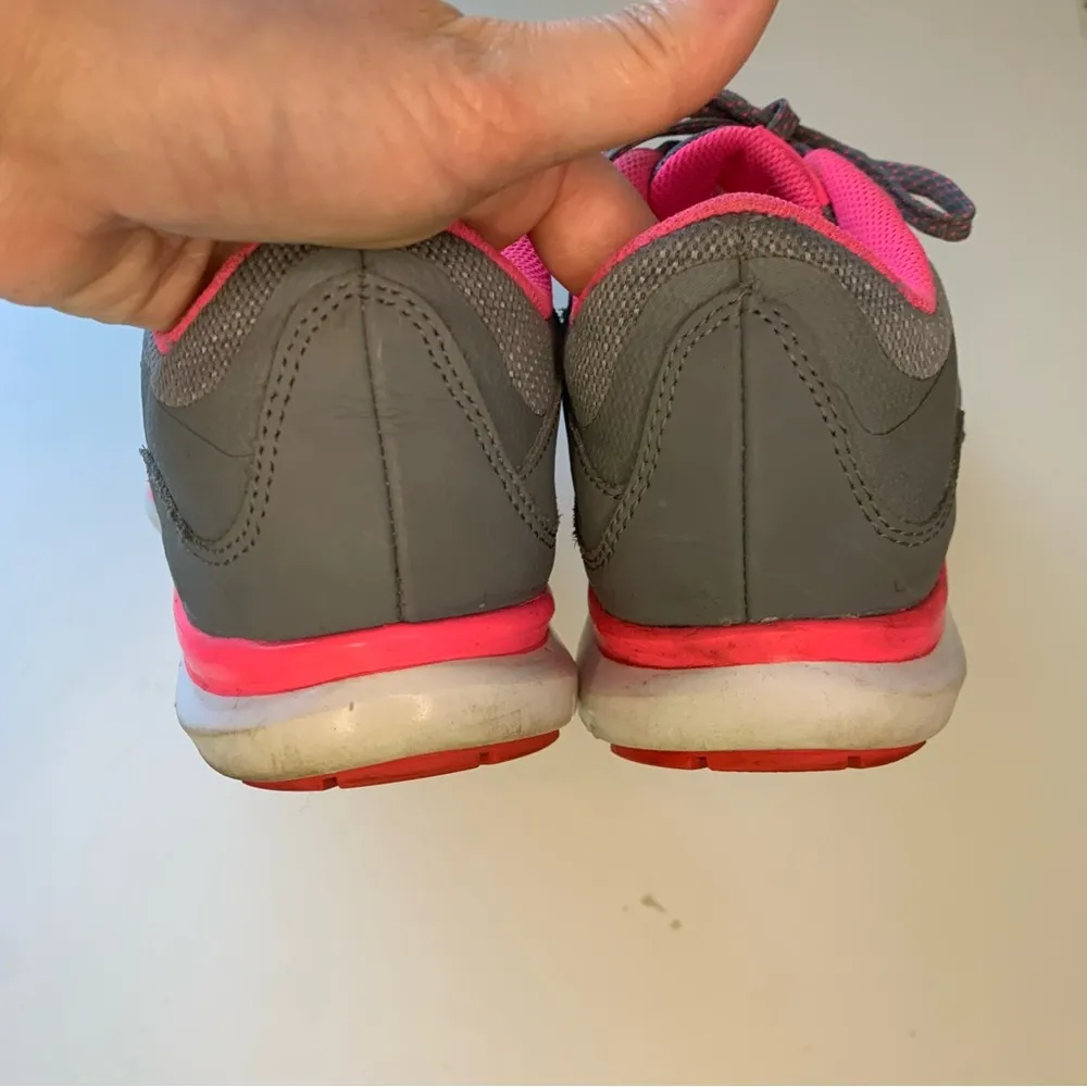 Women's Nike Training Flex TR 5 Running Shoes Size 9 - Image 7