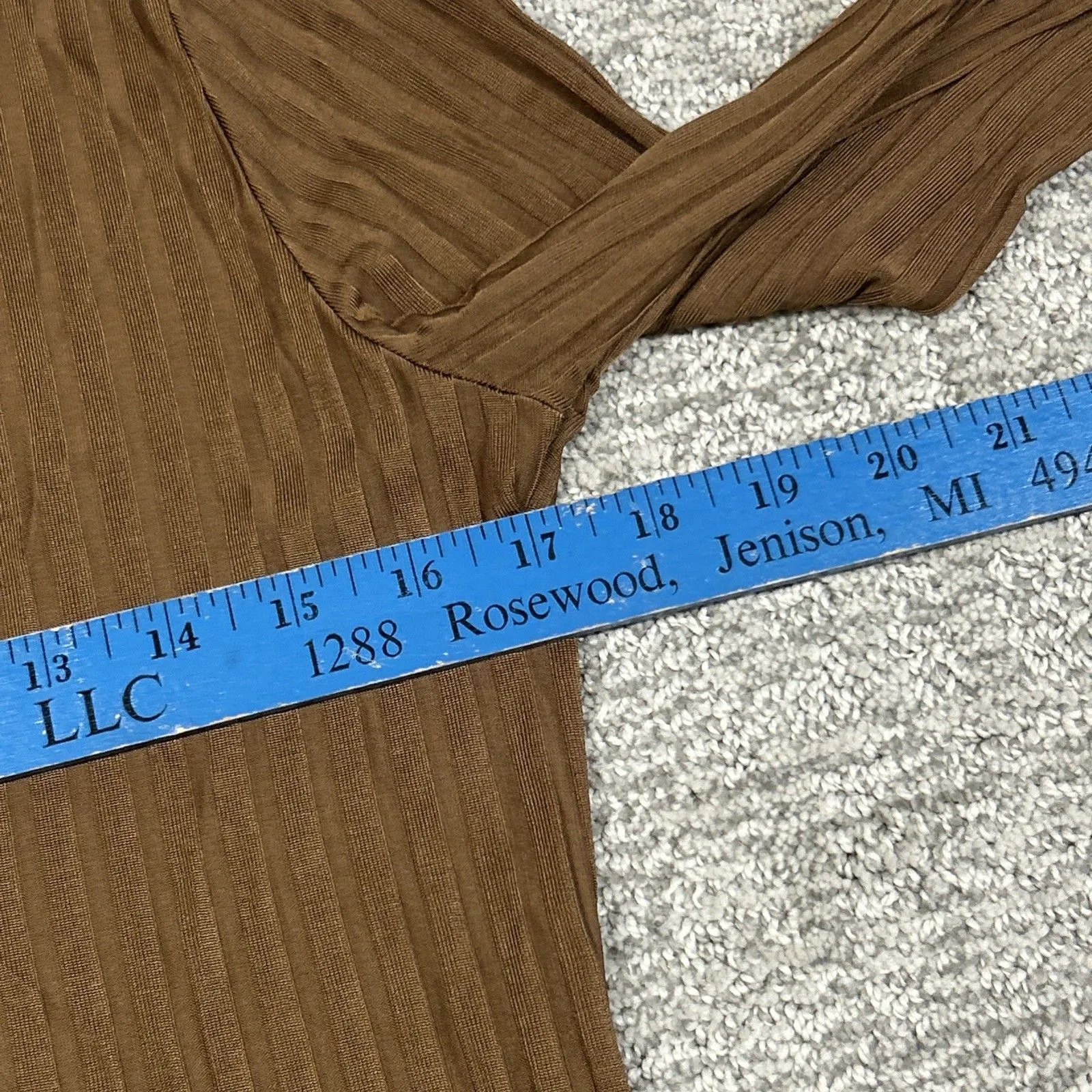 Hugo Boss Shirt Womens Medium Top Ribbed Brown Stretch Career Minimalist - Image 9