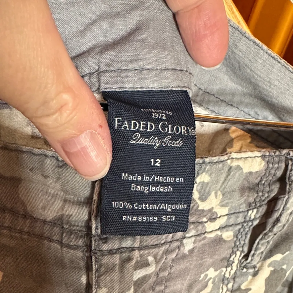 Vintage Y2K Faded Glory Gray Camouflage Cargo Pants 100% Cotton Size 12 - Image 2