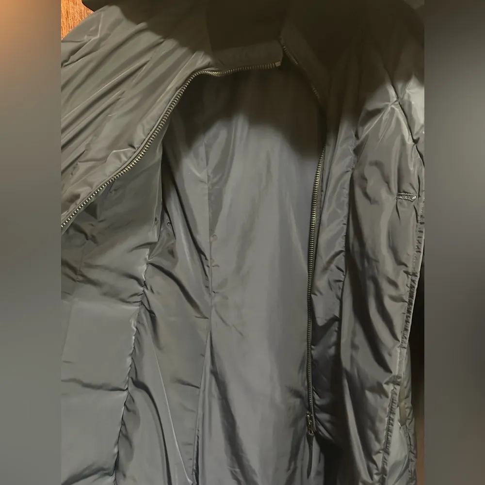 Mackage Leather Sleeves Navy Blue/Black PUFFER Jacket Size XS EUC - Image 11