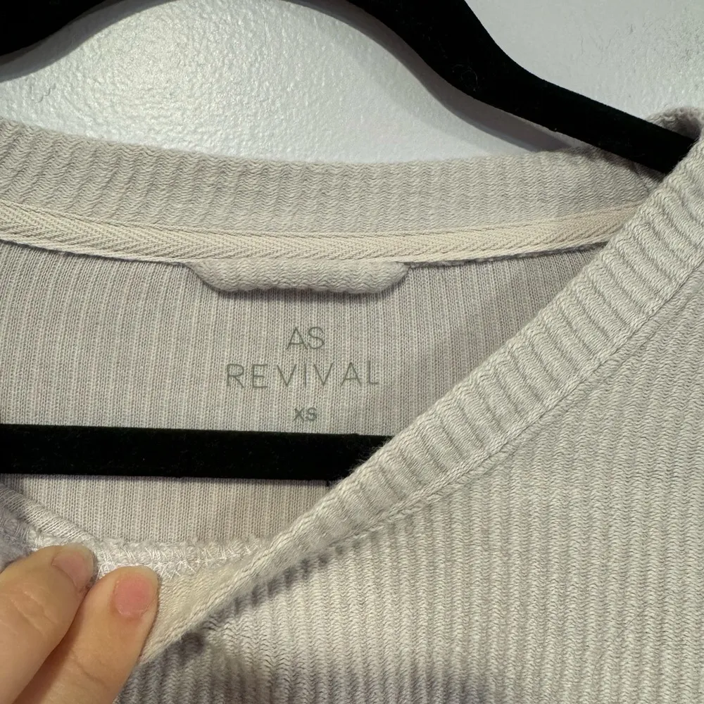 Purple ribbed altard state cropped sweater - Image 2