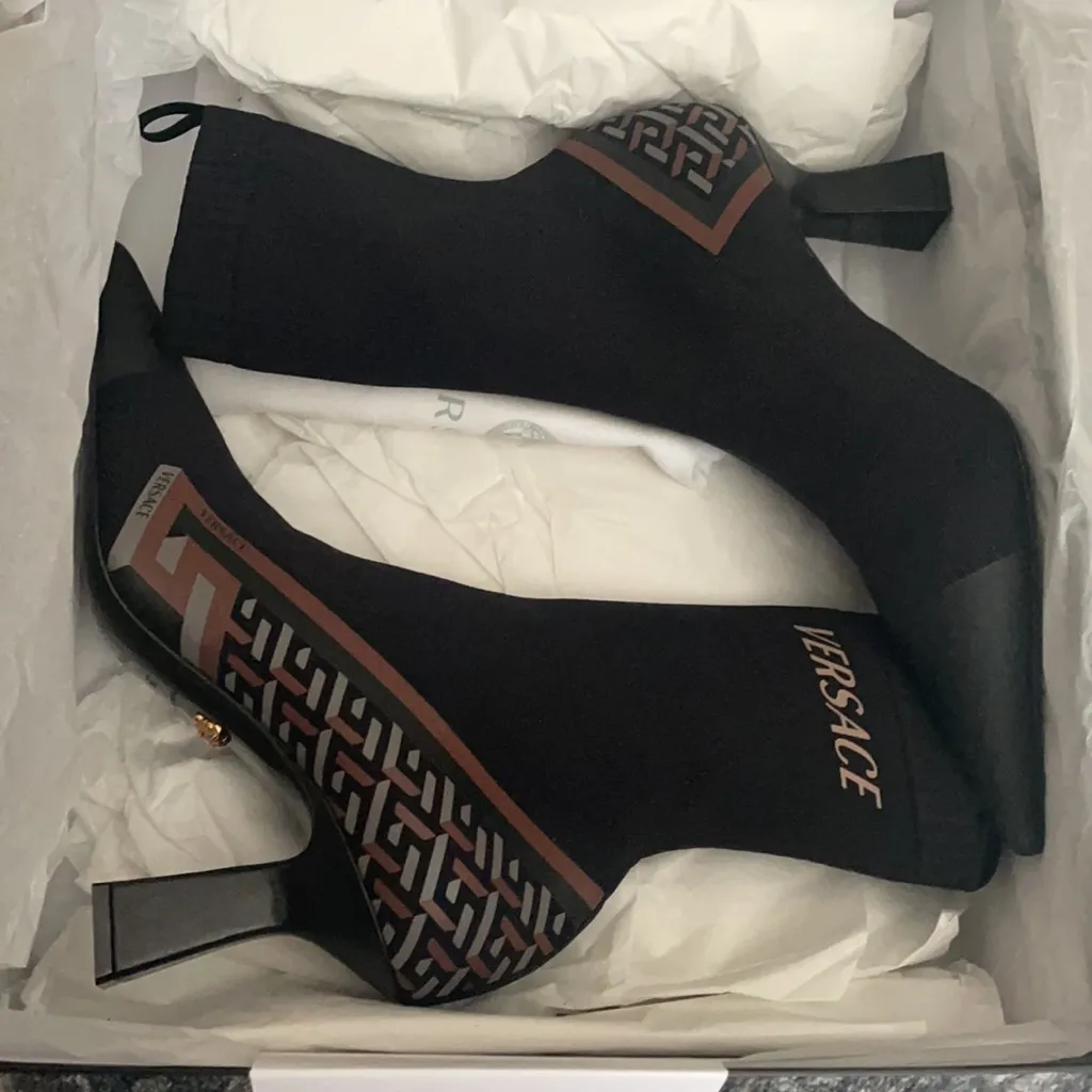 VERSACE LA GRECA SIGNATURE SOCK BOOTS size 39 - Image 2
