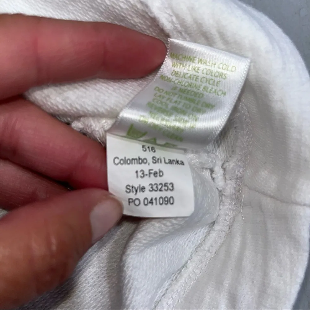 Lilly Pulitzer White Skipper Pullover - Image 8