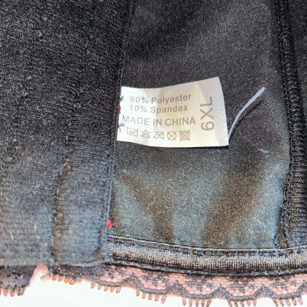 Black and red satin and lace corset with bows garters size 6X goth whimsigoth - Image 8