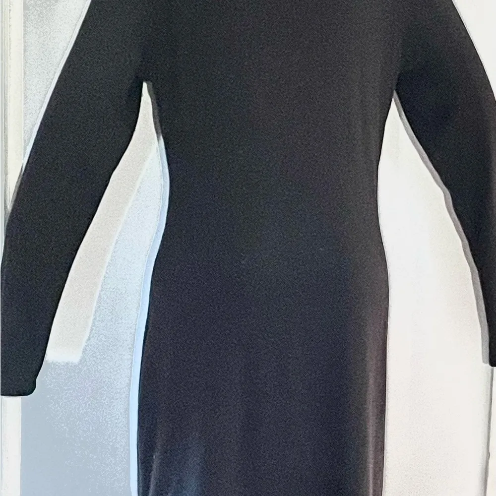 Woman’s Bobbie Brooks Long Sleeve Criss Cross In Front V neck Shirt or Dress - Image 2