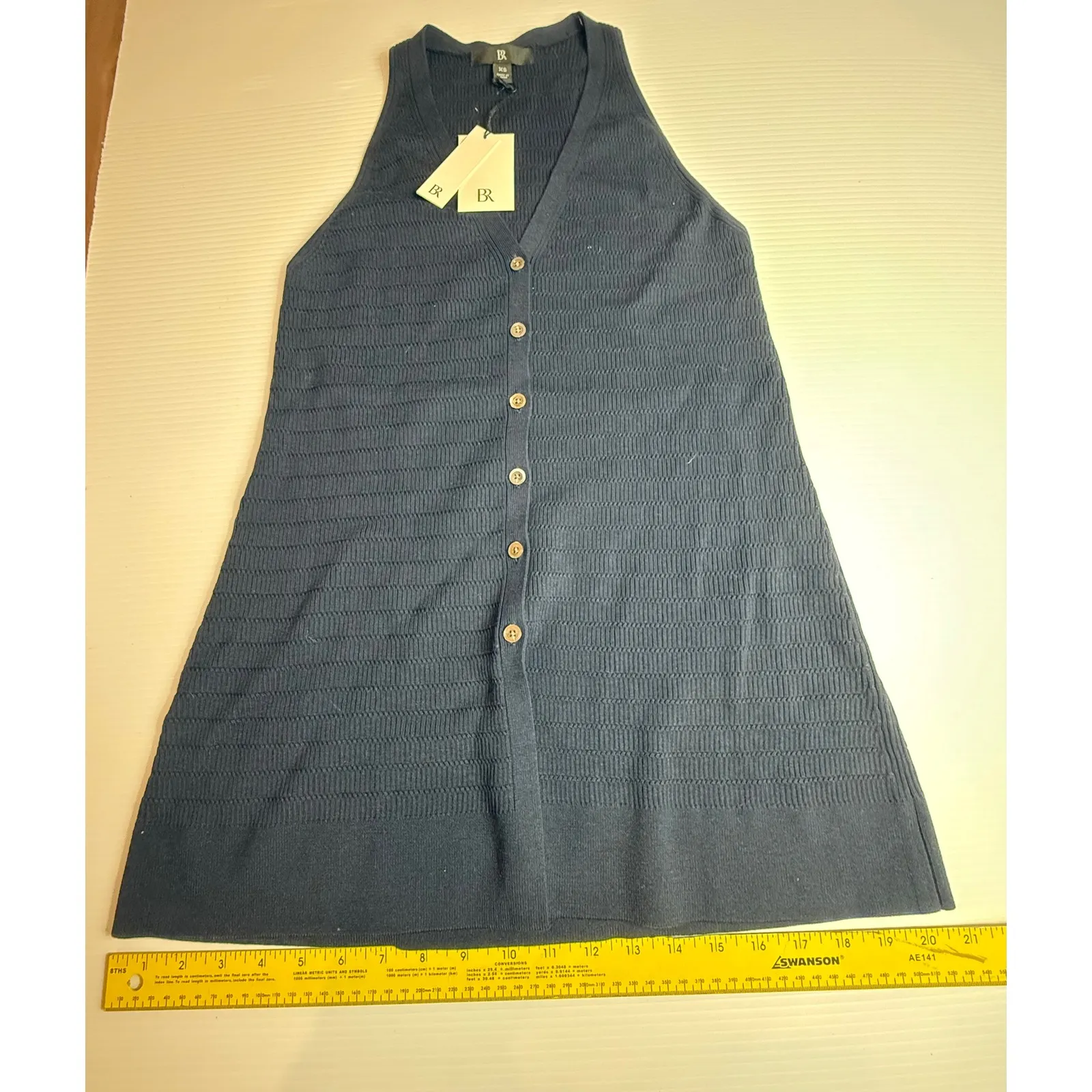 Banana Republic Navy Textured V Neck Sleeveless Button Front Sweater top XS - Image 5