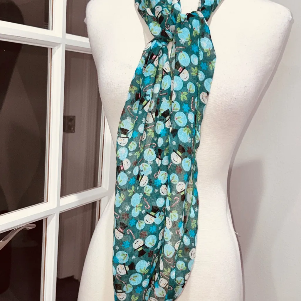 Snowman Themed Green Scarf Blue - Image 5