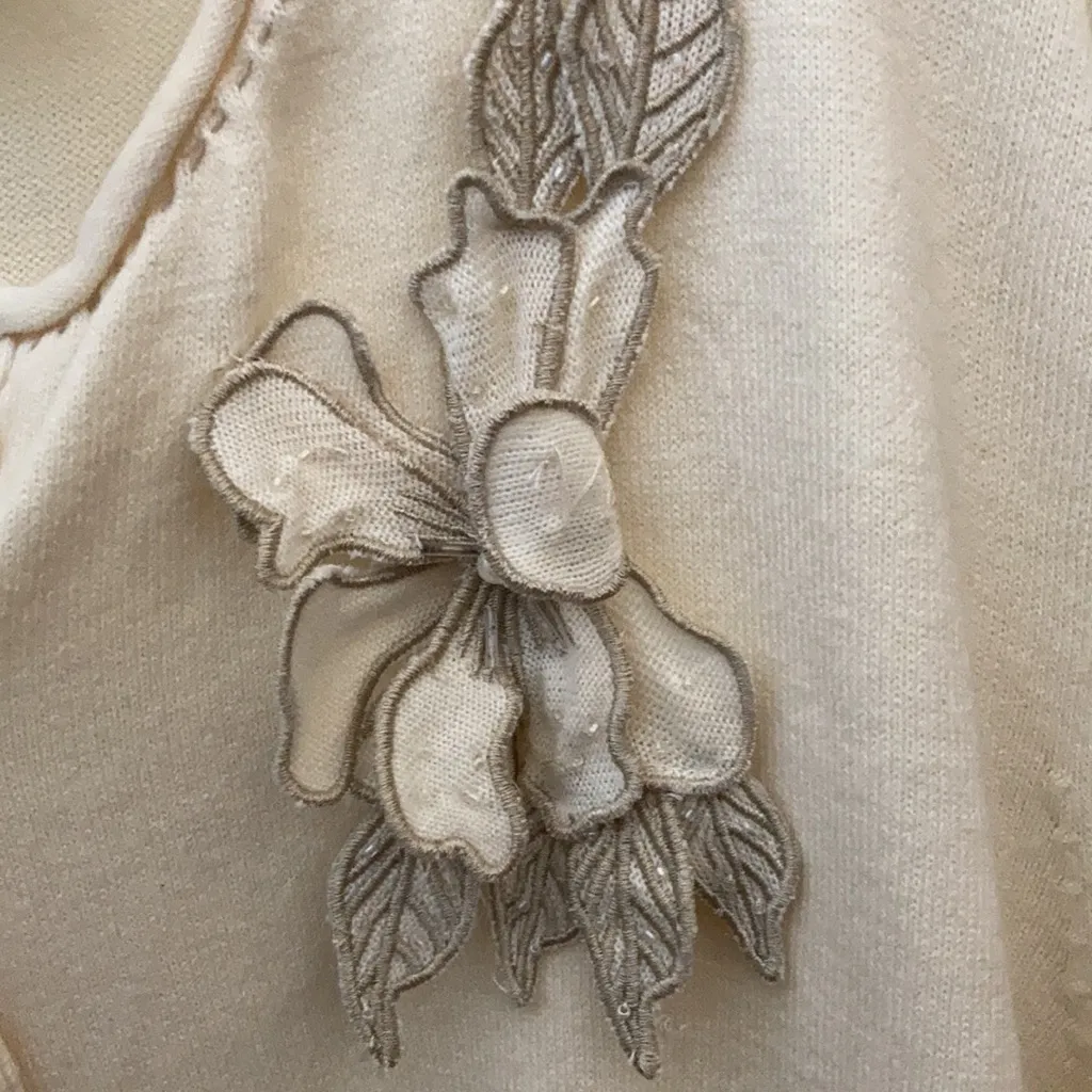 FINAL MARKDOWN White stag embellished cardigan xl - Image 3