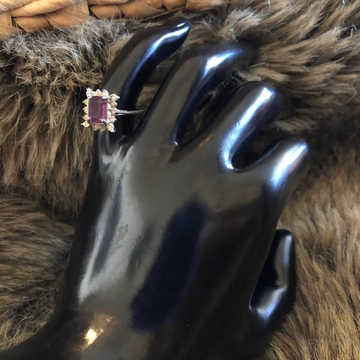 Vintage 50s Esposito emerald cut  ring - Image 3