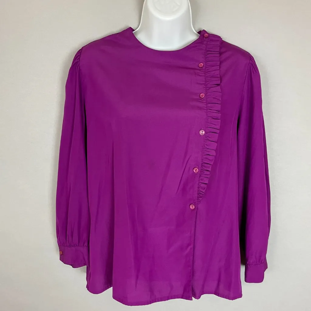 Vintage Blouse Unique Button - Image 10