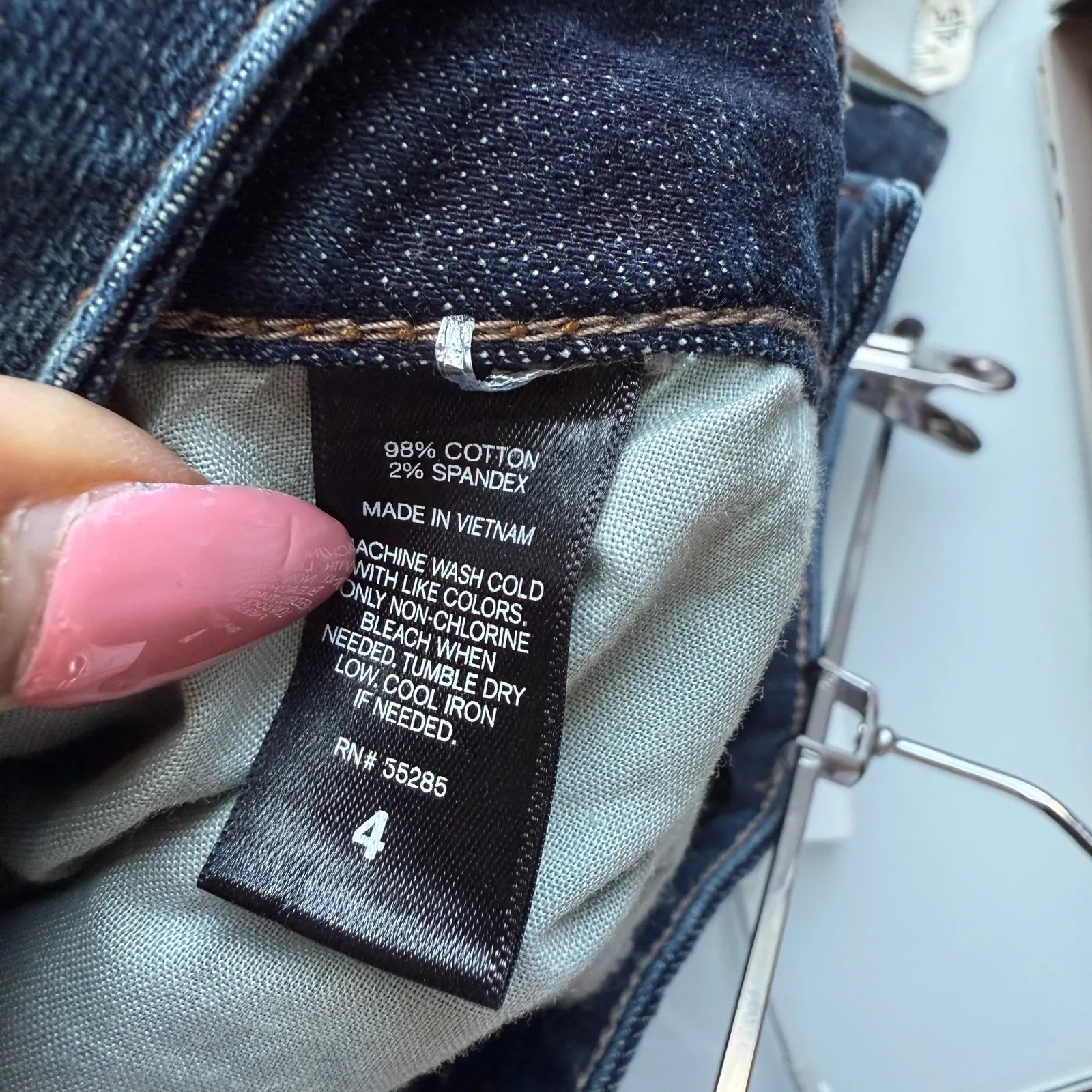 Express sz‎ 4 blue denim shorts - Image 5