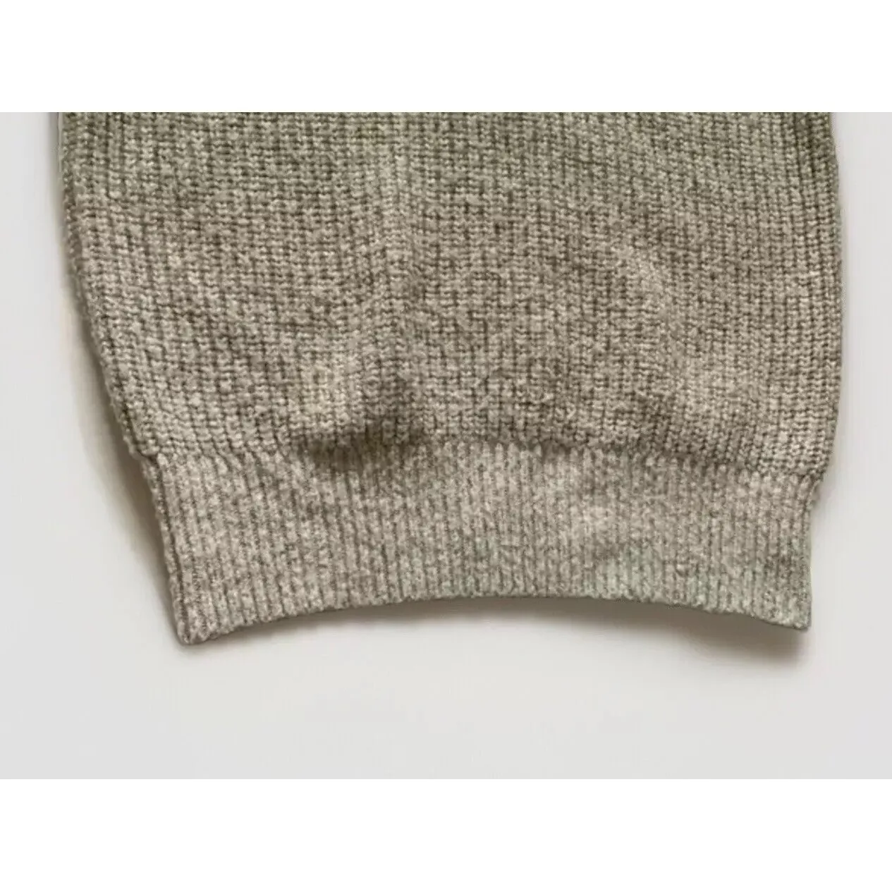 Abercrombie & Fitch Medium Gold Sweater‎ Women Wool Blend Y2K Preppy Classic - Image 3