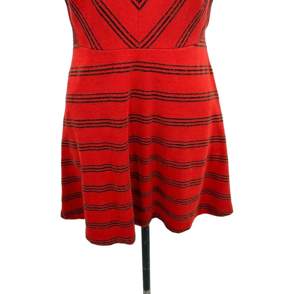 Free‎ People Red Chevron Striped Sleeveless Skater Dress Size Small - Image 3