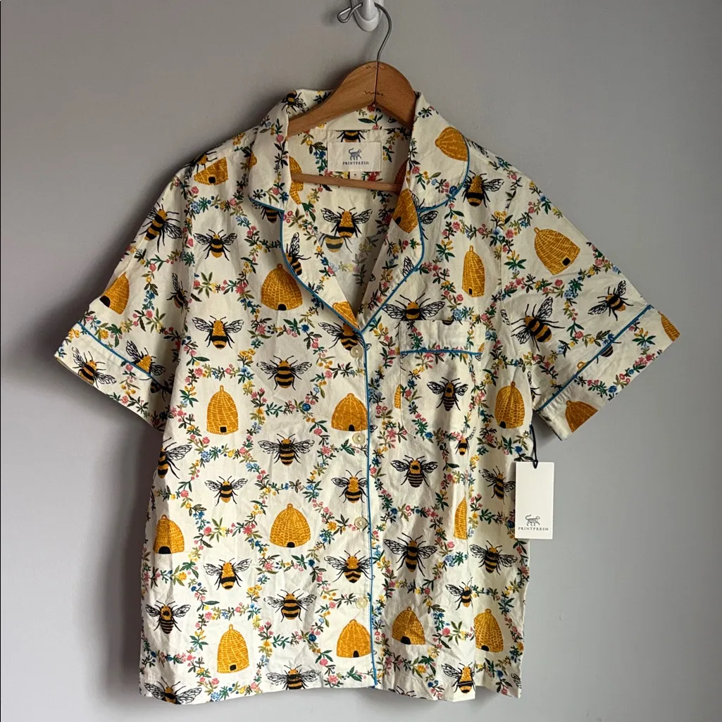 NEW Printfresh Short PJ Top in Sweet Bee Medium - Image 2