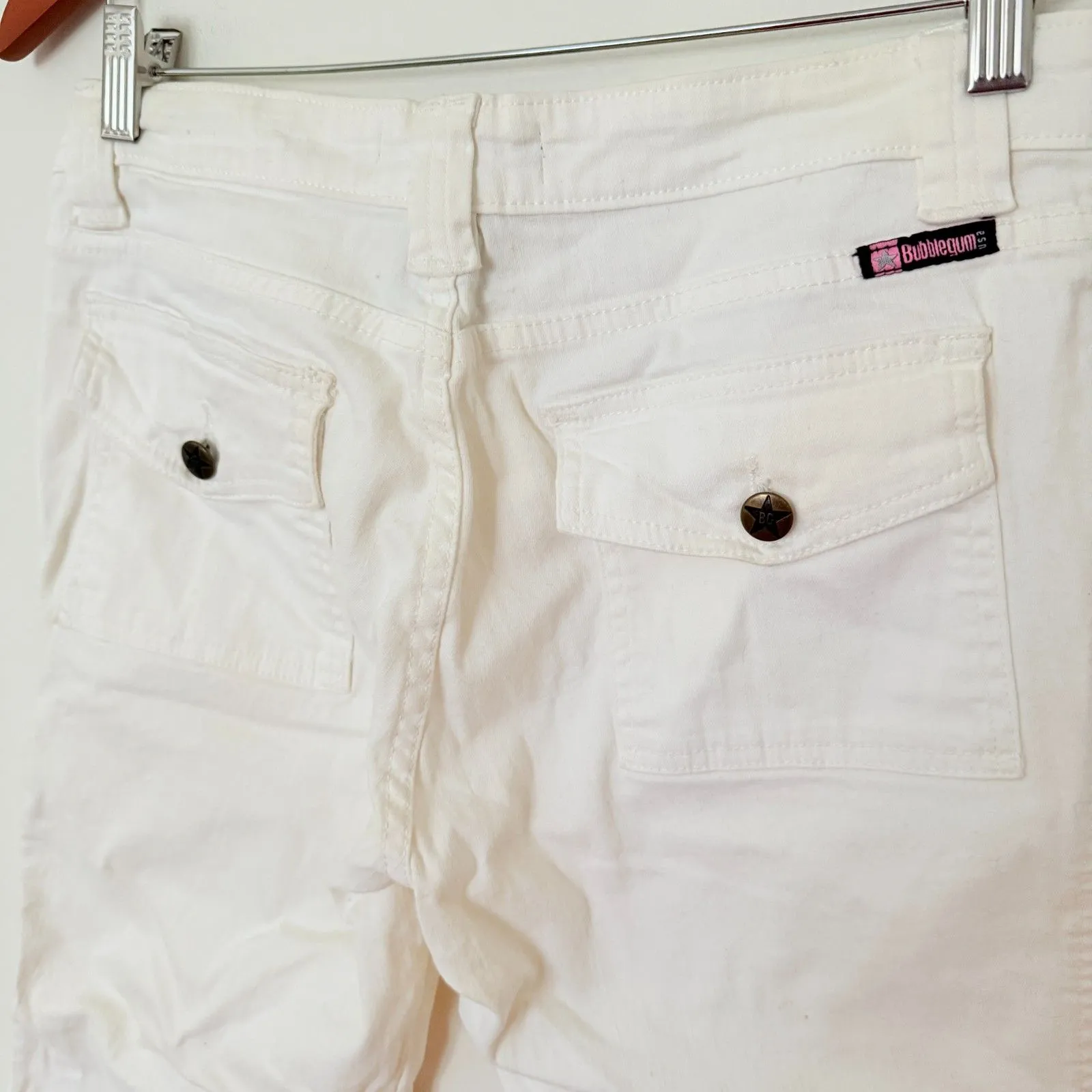 VTG Y2K Bubblegum White Cotton Blend Stretchy Junior Capri Pants Sz 11/12 (flaw) - Image 9