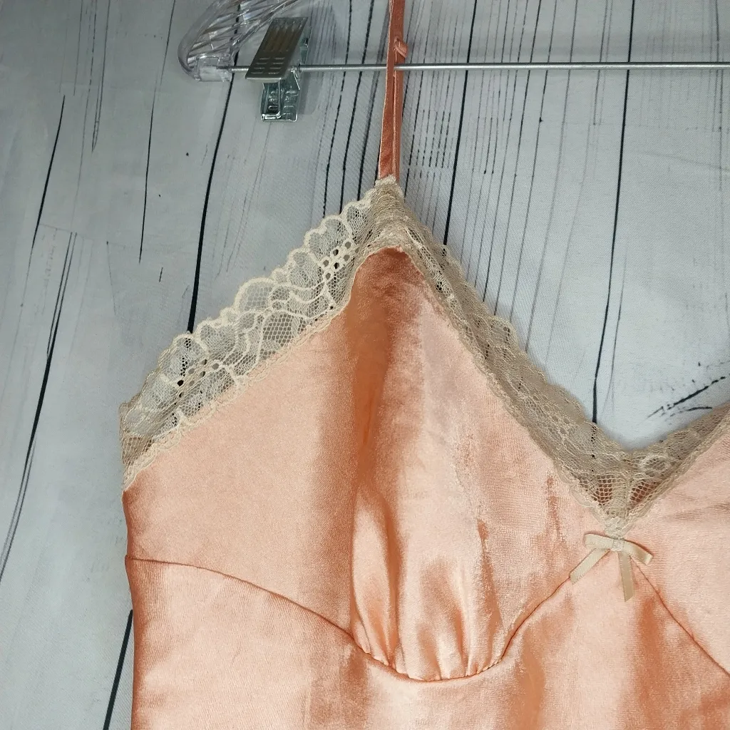Victoria Secret Angels Lace Trim Apricot Cami - Image 3