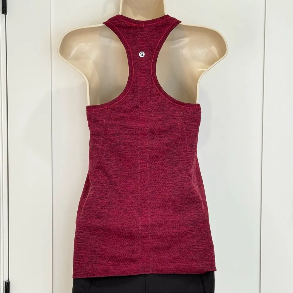 Lululemon Swiftly Tech Racerback Tank Top Black True Red Size 6 Athleisure - Image 6