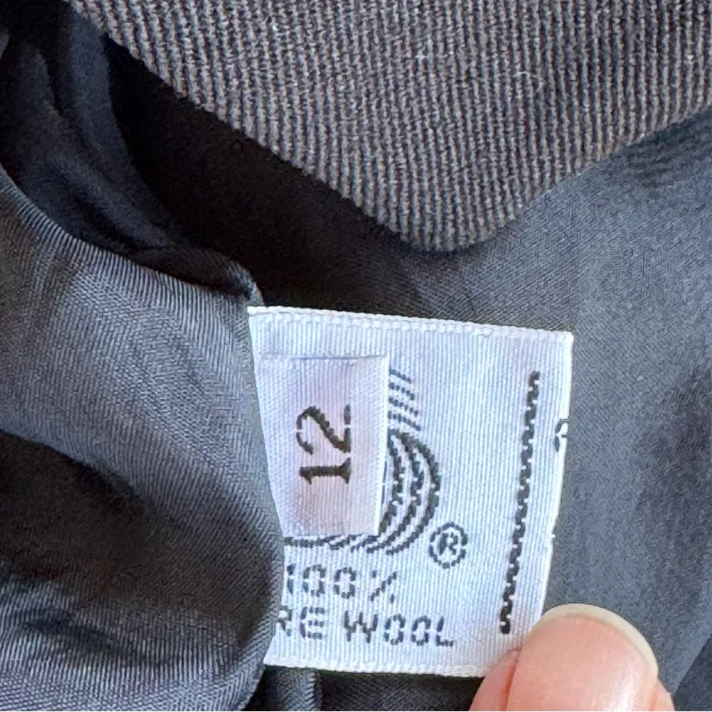 Vintage Christian Dior Black Red Cuff Blazer Size 12 USA Made Wool Blend Classic - Image 6