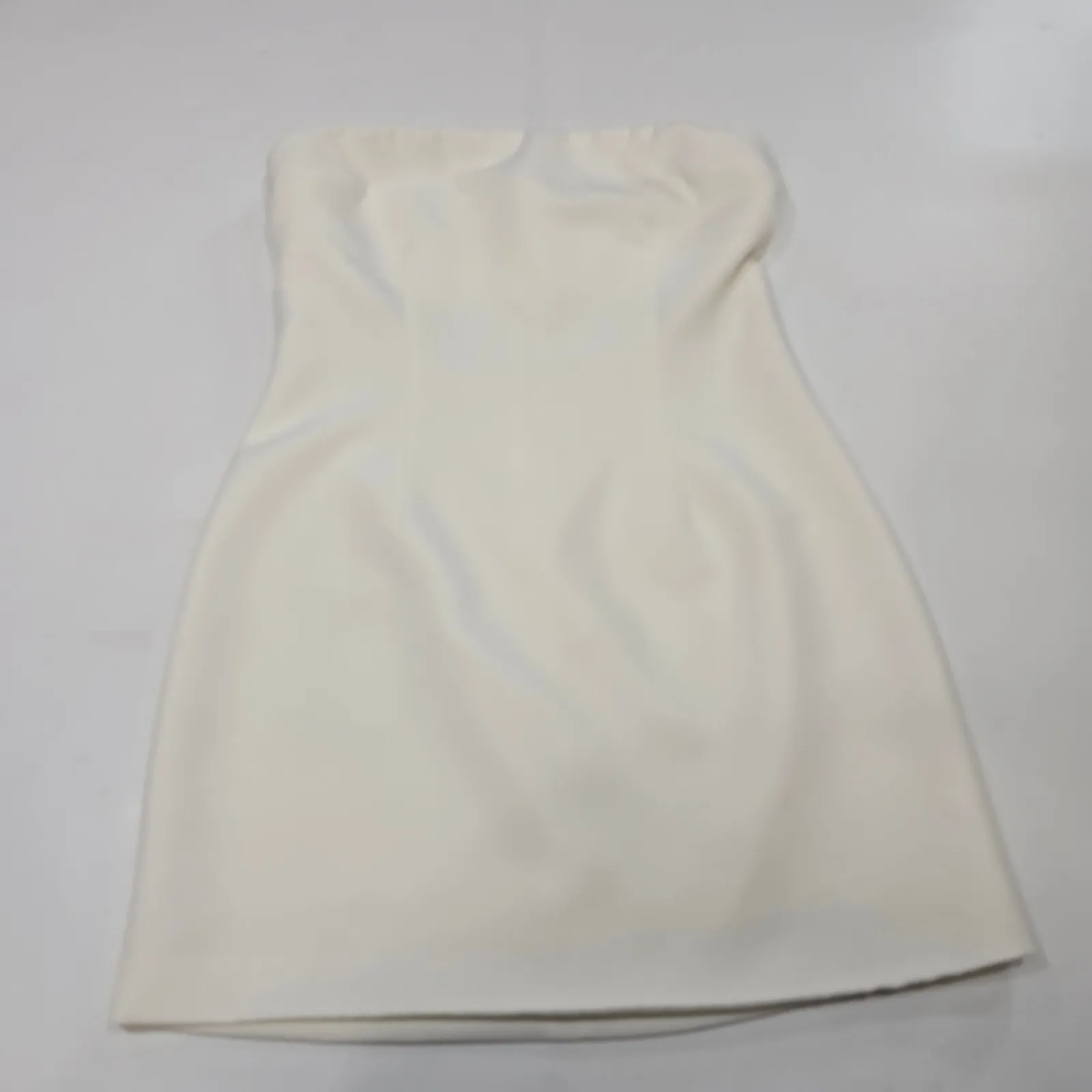 Superdown Isabel Strapless Mini Dress in White Small - Image 3