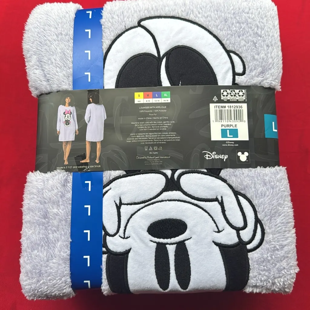 Minnie Mouse Ladies' Plush Lounger Purple Size Large nwt - Image 7