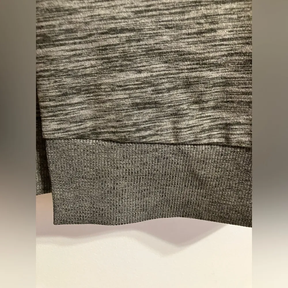 Crane Quarter Zip Pullover Heathered Grey Womens size medium like new‎ Gray - Image 7