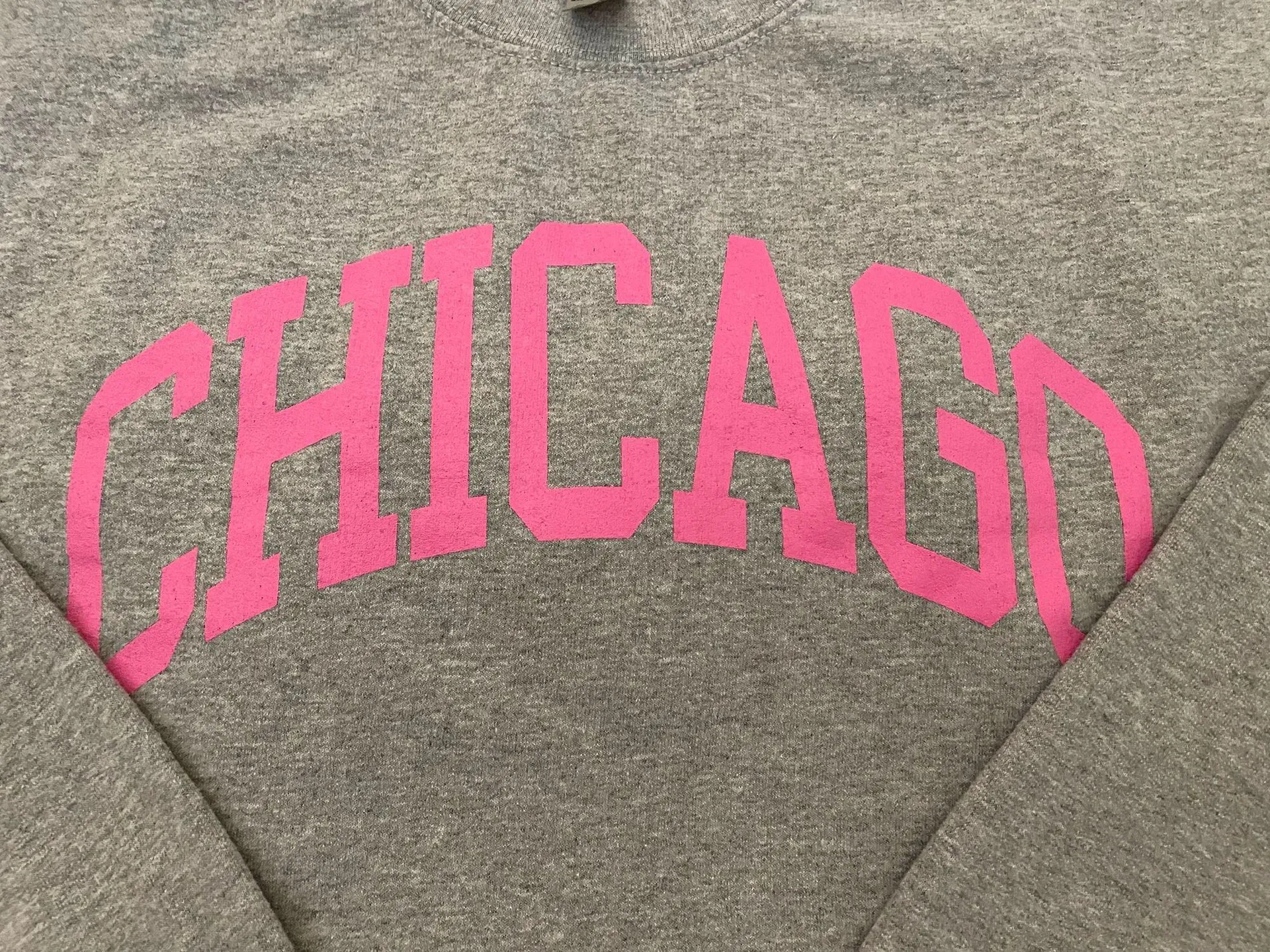 Chicago Crewneck Gildan - Image 2