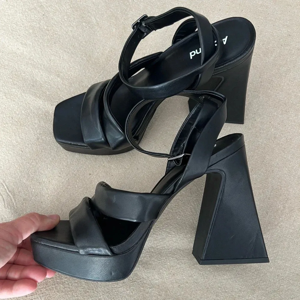 Abound Tracy Black Platform Heeled Sandal Size 8 - Image 10