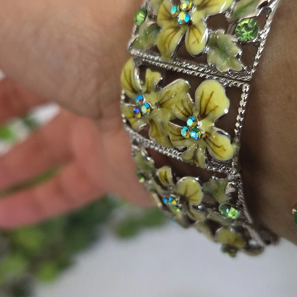 Vintage Silver Enamel Floral Bracelet Yellow - Image 9