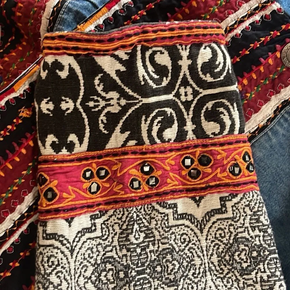 Chico’s design Jean jacket.  Size 2* see Chicos sizing chart in photos. - Image 6