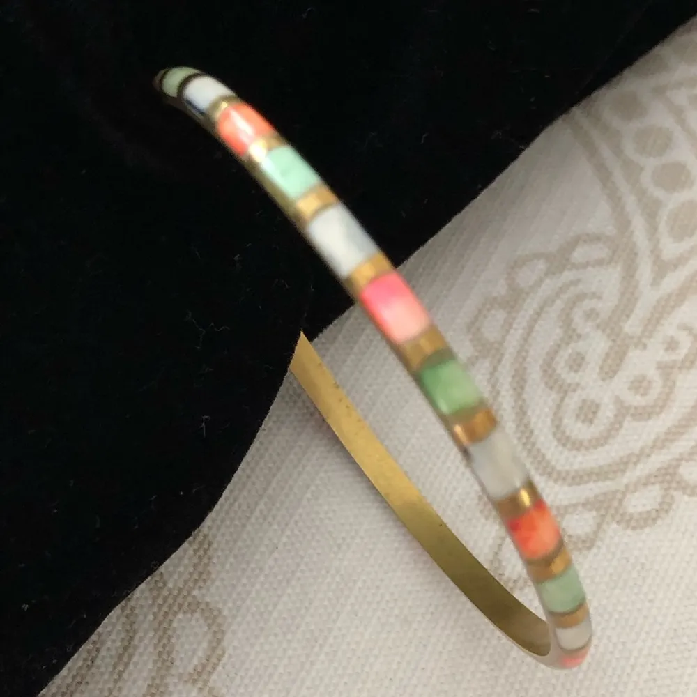 Vintage cloisonné pastel colors bangle bracelet - Image 2